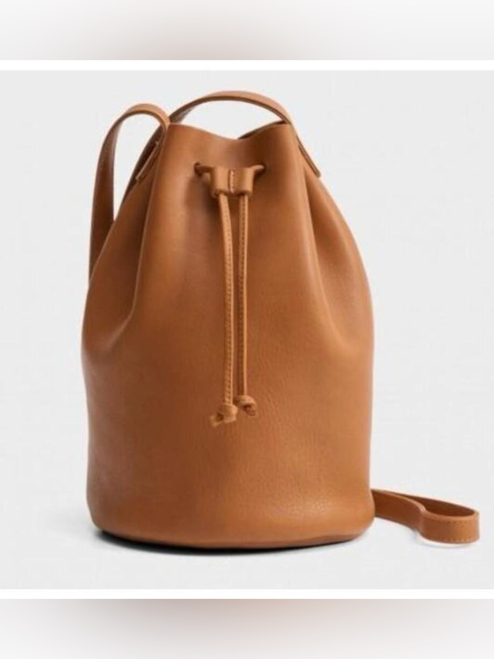 BAGGU Drawstring Bucket Bag in Caramel leather